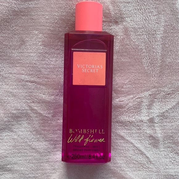 Victoria's Secret Other - Victoria’s Secret Bombshell Wildflower💕